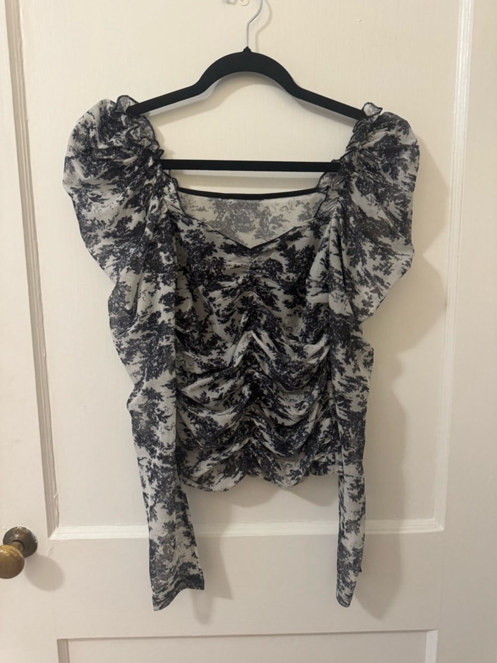 Black & White Ruched Puff Sleeve Women's Top